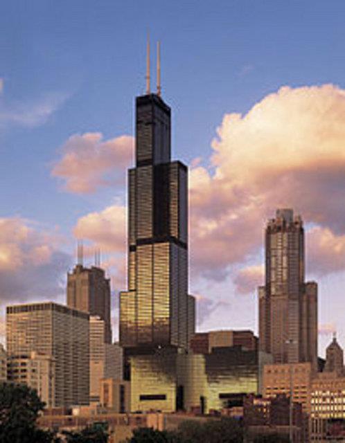 10-Willis Tower Uzunluu:442 m Yapm yl:1974