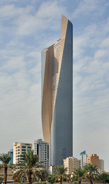 17-Al Hamra Tower Uzunluu:412 m Yapm yl:2011