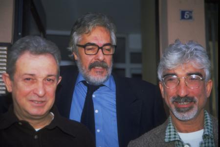 SAVA DNER   <br>  Yine dizinin en nemli karakterlerinden olan kr'y canlandran Sava Dinel de 20 Aralk 2007'de bir kalp krizi sonucunda aramzdan ayrld.