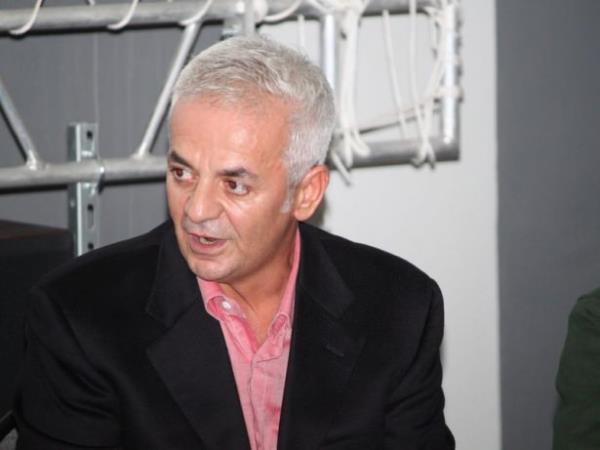 <p><b>Zafer Algz</b></p>      <p>lmden te ky var m? Gercekten cok yazk... Genceck bedenler topraa derken sevincimiz ta gibi kursamzda kalyor.</p>