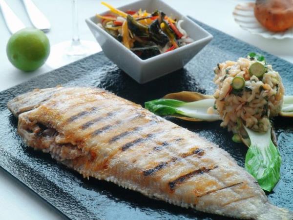 daha fazla balk yemelidirler. *Baln klnda bulunan yksek orandaki kalsiyum ve fosfor kemiklerin sal ve dayankll bakmndan nemlidir.