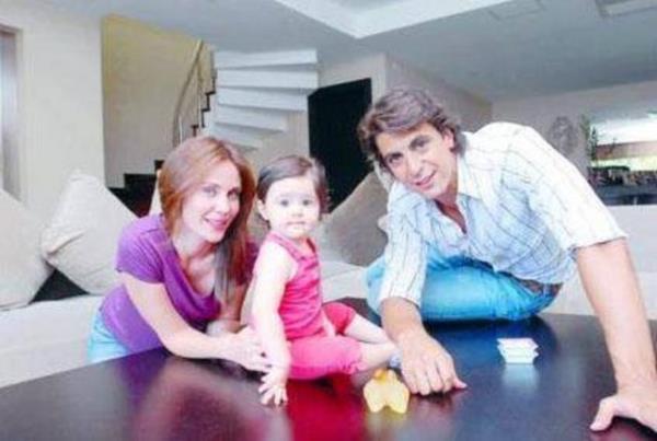 brahim Kutluay ile Demet ener'in kzlarnn ad rem.