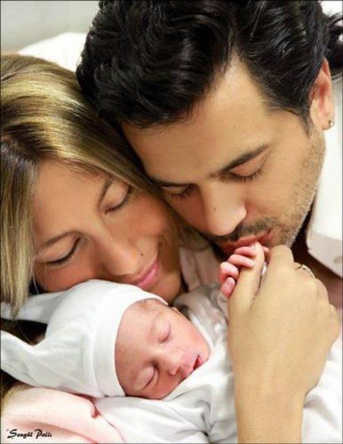 ala ikel - Emre Altu iftinin olu Hseyin Kuzey