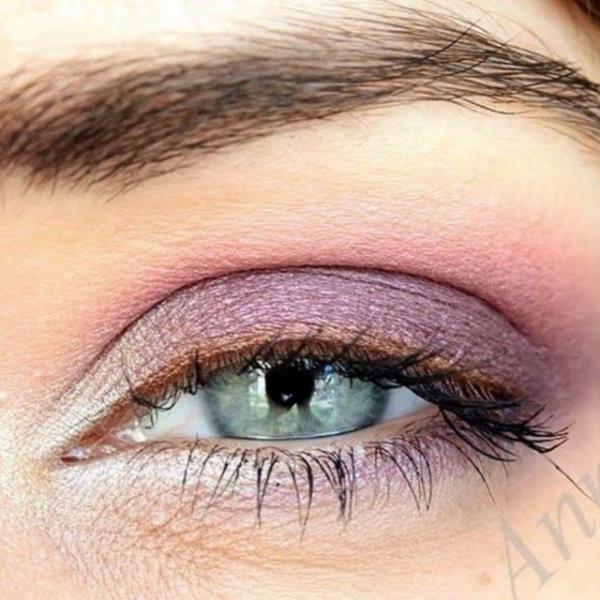 15 dakikada gz renginizi deitirin!  Bilim insanlar; gz renginden memnun olmayan, yeil ya da mavi renklerin hayalini kuranlar iin yeni bir yntem gelitirdi