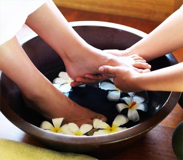 Filipinler'de 1 dolara ayak masaj yaptrabilirsiniz..