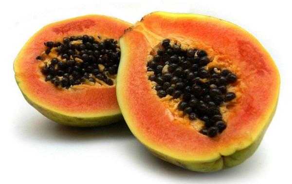 Kosta Rika'da 1 dolara tropikal meyvelerin tadna bakabalirsiniz.