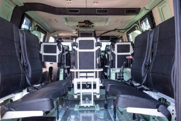 50 ADET S�PAR��     <br>�zel Harekat Daire Ba�kanl���, y�ksek balistik koruma �zelli�i ile bask�nlarda etkili sonu�lar al�nmas�n� sa�layan z�rhl� ara�lardan 50 tane daha sipari� verdi.