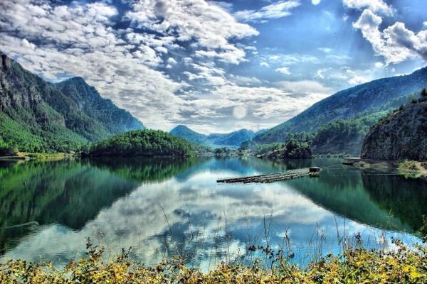 <p><b>BURDUR</b></p>  <p>  </p>  <p>  1 ALPARSLAN AHMET DURSUN �N�VERS�TE AVUKAT</p>  <p>  2 YILMAZ TUN� �N�VERS�TE ��RETMEN</p>  <p>  3 HASAN U�AR ORTAOKUL Y�NET�C�/�DAREC�</p>