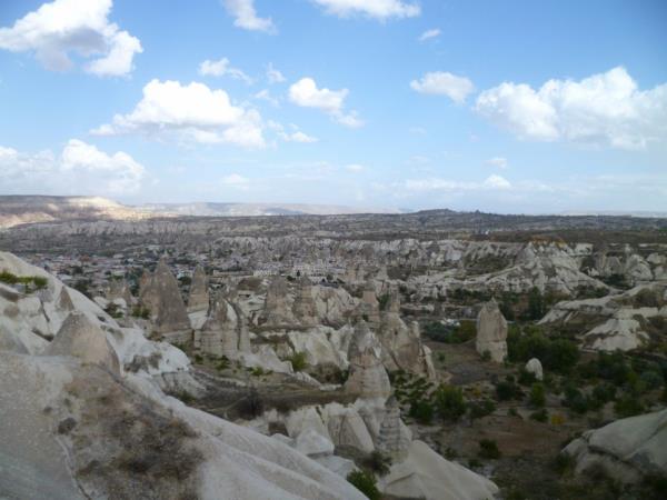 <p><b>NEV�EH�R</b></p>  <p>  </p>  <p>  1 MEHMET VAROL �N�VERS�TE E��T�MC�</p>  <p>  2 SA�T Y�KSEL �N�VERS�TE �� ADAMI</p>  <p>  3 H�SEY�N �DEM�� Y�KSEK L�SANS �� ADAMI</p>