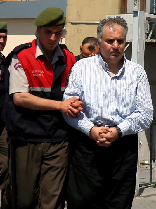 Do. Dr. mit Sayn: 4 yl hapis