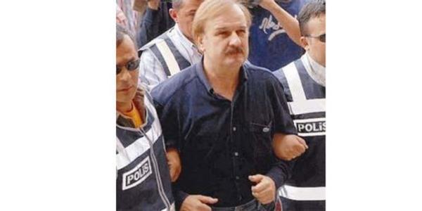 Muzaffer Tekin'e 2 kez arlatrlm mebbet hapis cezas verildi.