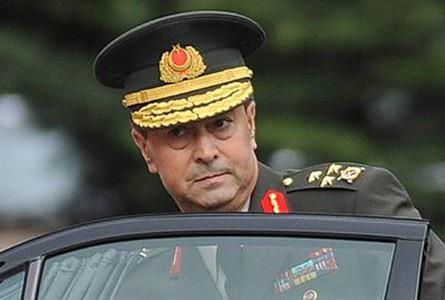 Orgeneral Mehmet Erz mebbet hapis cezas ald.