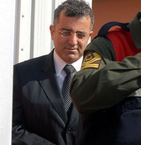 (Evinde mhimmat bulunmutu) Emekli yarbay Mustafa Dnmez 49 yl 2 ay hapis cezas ald.