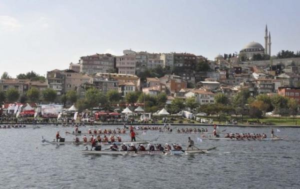 CBAL<br>    Semt Cebe Ali Bey adl komutandan ismini almtr. Cebe Ali Bey stanbul fethine katlan komutanlardan birisidir. Semtin ismi zamanla dnerek Cibali olmutur.