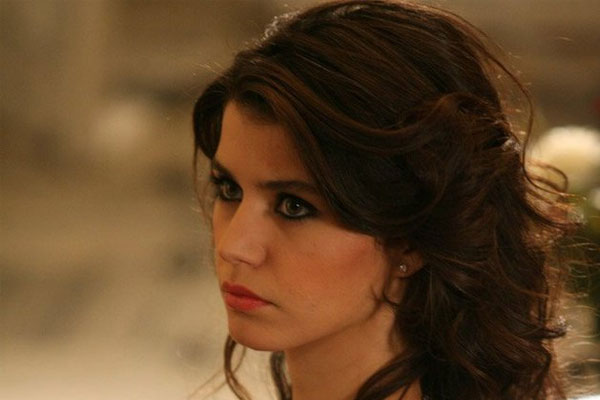 Beren Saat - 1,64