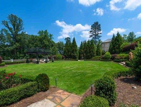 Yemyeil bahesinde de ev aileniz ve sevdiklerinizde gzel zaman geirebilirsiniz.