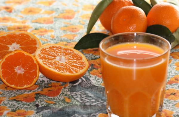 Potasyum, tm organlar, hcreler ve vcudun dokular iin gereklidir. Bu mineral bbrekler, kaslar, sinirler, kalp ve sindirim sisteminin dzgn almas iin arttr. Potasyum, osteoporozla mcadelede kemik sal iin nemlidir. Yeterli potasyum alm, yksek kan basnc nlemek ve fel riskini azaltabilir.