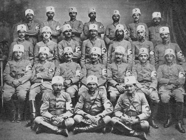 Balkan Savalar`nda Osmanl ordusuna destek iin Hindistan`dan gelen Mslman salk ekibini.