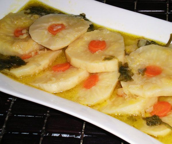 Kereviz: Sindirimi kolaylatran kereviz, bu zelliiyle, formunu korumak isteyenler mutlaka bol miktarda tketmesi gereken besinlerin arasnda yer alyor.