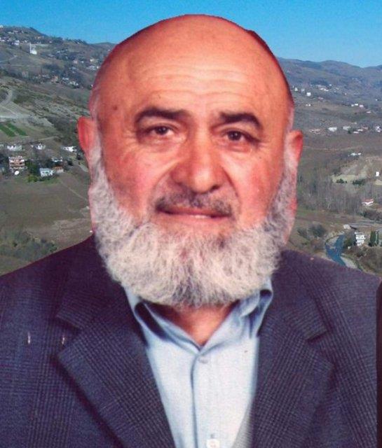 Hac  <br>Hacca gitmemi, hatta dinle imanla yakndan uzaktan alakas olmayan milyon ksr insanmzn birbirine Hac, Hacm, Hac abi diye seslenmesi sorunsal hala ilahiyat fakltelerinde sosyolojik adan incelenmektedir.