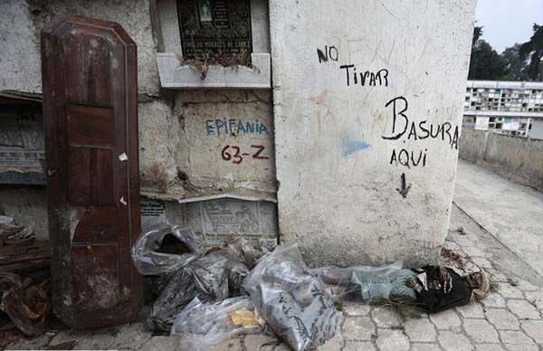 Buras Orta Amerika lkelerinden Guatemala'da 'Verbena' isimli bir mezarlk&#8230;