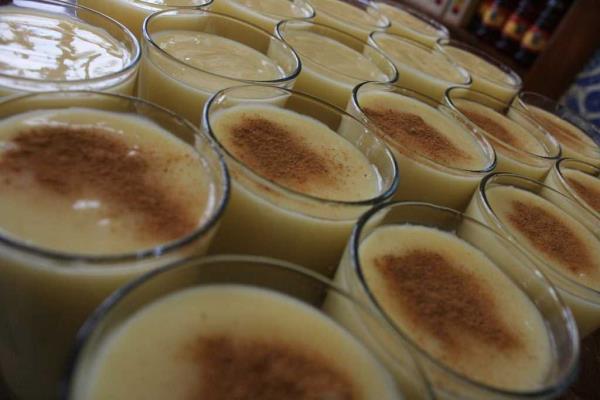 Mayalanma an esas tadn ortaya kt andr. lkemizde genel olarak dardan yaplan boza arpa, msr, buday kullanlarak da yaplmaktadr.