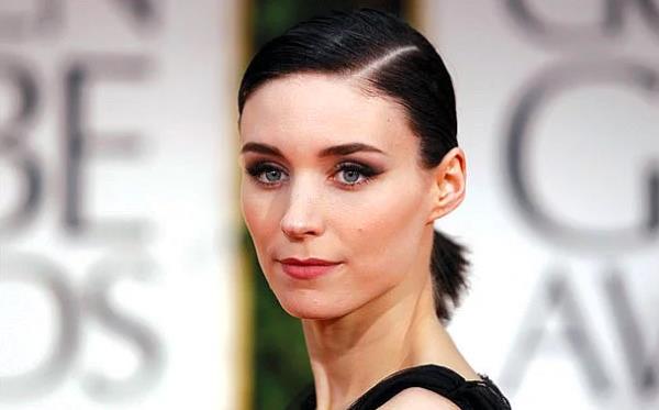 26. Rooney Mara  <br>  Psikoloji ve Uluslararas Sosyal Politika
