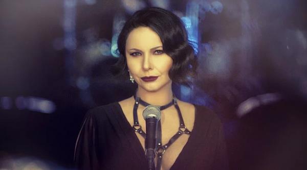 21. ebnem Ferah<br>    ngiliz Dili ve Edebiyat