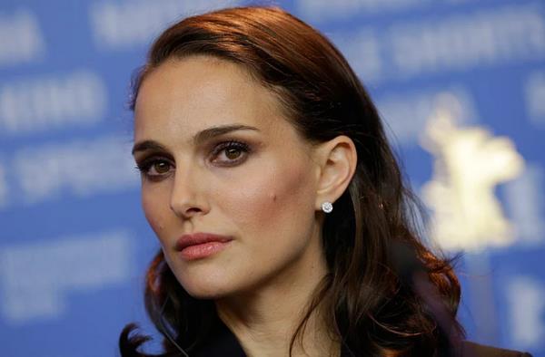 43. Natalie Portman<br>    Psikoloji