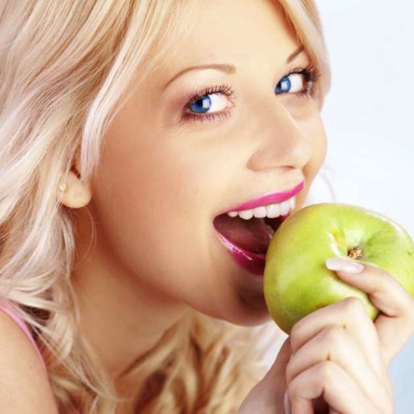 Beyaz Ekmek : Tkrkte bulunan amiloz enzimi karbonhidratlar ekere eviren enzimdir. Fakat ekeri zararl klan ey azdaki bakterilerin ekeriyemesi ve asit ortaya karmasdr. Eer azda hi plak yoksa ekeri aside evirecek ve di r oluturacak bir ey de yoktur.