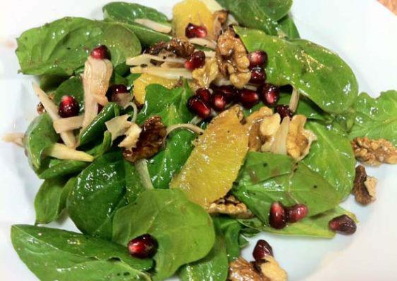 Morris, zihni aktivitelerin dzgn almamasnn Alzheimer hastalnn temeli olduu iin yeil yaprakl sebzelerin tketiminin bu hastaln tedavisinde dk maliyetli ve kolay bir zm olarak gryor.