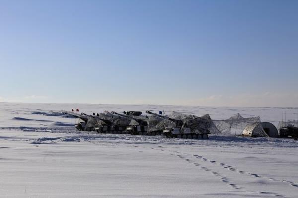 Bu arada, TSK tarafndan Milli Piyade Tfei (MPT-76) Projesi kapsamnda retilen ve ilk Trk yapm milli piyade tfekleri k tatbikatnda ilk kez kullanld. Sz konusu tfeklerle 400 metre uzaklktaki hedefler isabetli bir ekilde vuruldu.