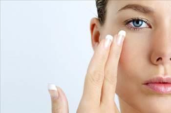 Kadnlarn bymesi erkeklerinkinden daha alejik. rnein, on deri hastasnn sekisi kadn.