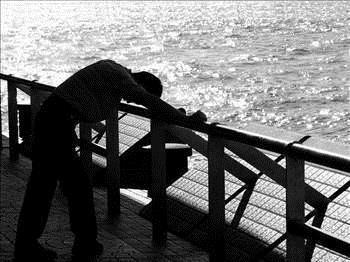 Psikatrik tedavi grmek zer4e, hastaneye yatan erkekler, kadnlarn yaklak ik misli.