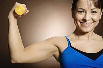 Kemik erimesine yakalanlarn, %90&#8217; kadn. Bu da normal nk hastalk strojen hormonuyla dorudan ilgili.