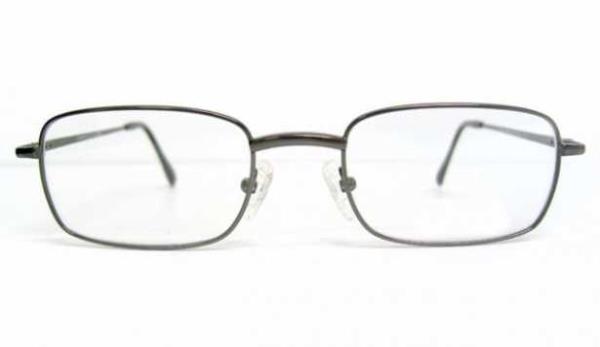 Gzlnzn vidas ok abuk kyorsa viday takmadan nce, vidann girecei delie renksiz oje damlatn. Viday yle takn.