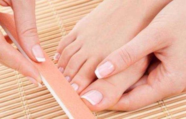 Ayaklarnz kokuyorsa...  <br>  Ayaklarnz talk pudrasyla ovun ve sonra kurutun(tabii ki temiz!) orabnz giyin.