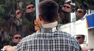 Boyunluk eklinde srcye taklan drt adet ek dikiz aynas; Toplam 6 ayna sayesinde motorsiklet srcleri iin maksimum gvenlik salanr.