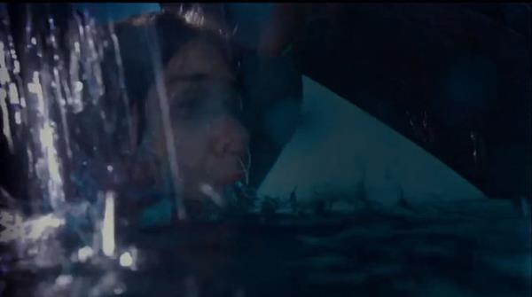 Denize den arabann iine nce su szmaya balar...