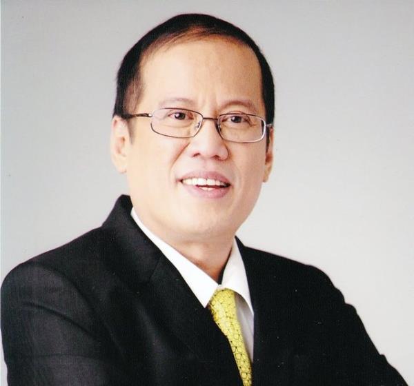 <p>Benigno Aquino </p>  <p> Filipinler Devlet Bakan </p>  <p>    @noynoyaquino </p>  <p> 2.861,281</p>