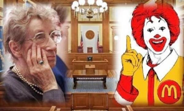 Doksanlarn banda, New Mexico'da yal bir kadn, zerine dkt scak kahve yznden pek ok yerini yakm ve McDonald's' dava etmiti.