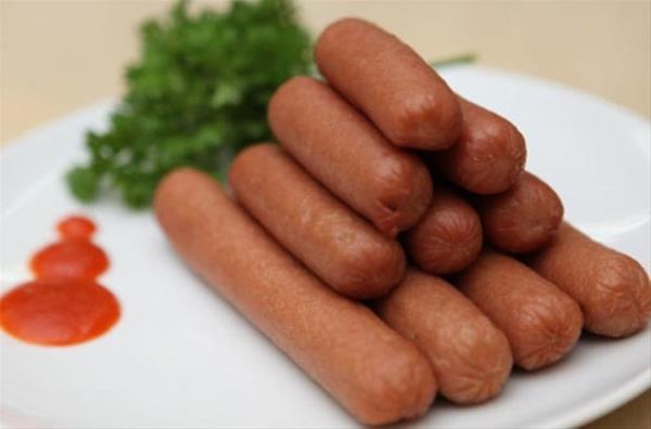 Sosis Amerika ocuk Hastalklar Akademisi'nin aratrmasna gre, sosisler, ocuklarda boulma tehlikesi arz ediyor.