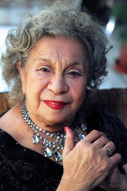 Ajda Pekkan&#8217;n seslendirdii &#8216;Haykracak Nefesim&#8217;, &#8216;Bir Gnah Gibi&#8217;, &#8216;Yeniden Balasn&#8217; gibi arklaryla hafzlara kaznmt.