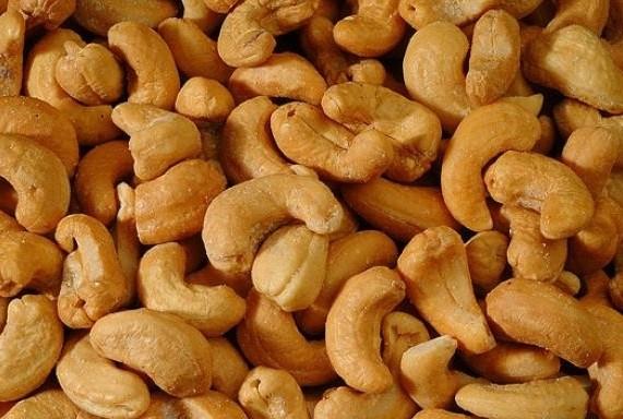 zellikle gebelikte takviyesi gereken demir (6,43 mg/100 gr) mineralini ierir. erdii selenyum ile vcudu eitli hastalklardan korur,eker hastalnn geliimini engeller,kansere kar direnci arttrr. erisinde bulunan potasyum tansiyon drc zellie sahiptir. Kalp yetmezlii, bbrek hastalklar, hepatit ve siroz tedavisinde olumlu etkiler gsterir.