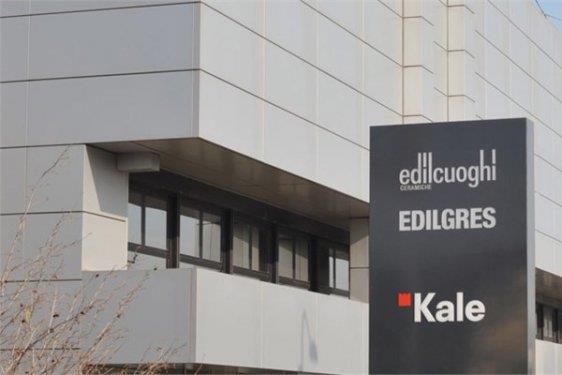 <p>Kale Grubu</p>    Kale Grubu, talyan seramik firmas Industrie Fincuoghi'yi Temmuz 2011'de satn ald.