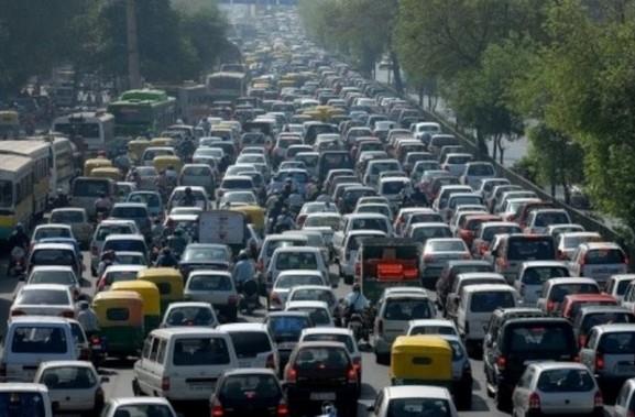 Motorlu aralar dakikada 2 insan ldryor.