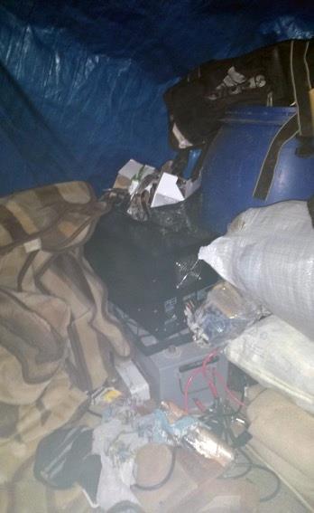 Karaylan telsiz konumalarnda, &#8220;Gvenlik gleriyle temastan kann, mmknse uzaktan atele temas kurun veya olmad intihar da gze aln ve el bombalaryla zerilerine gidin&#8221; derken, askerin ok kararl olduunu dillendiriyor.