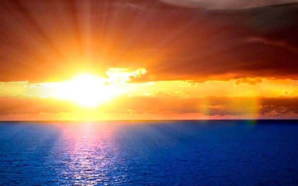 Gne gren pencerelerin perdelerini aarak sdan daha fazla yararlann, gne ekildikten sonra perdeleri mutlaka kapatn.