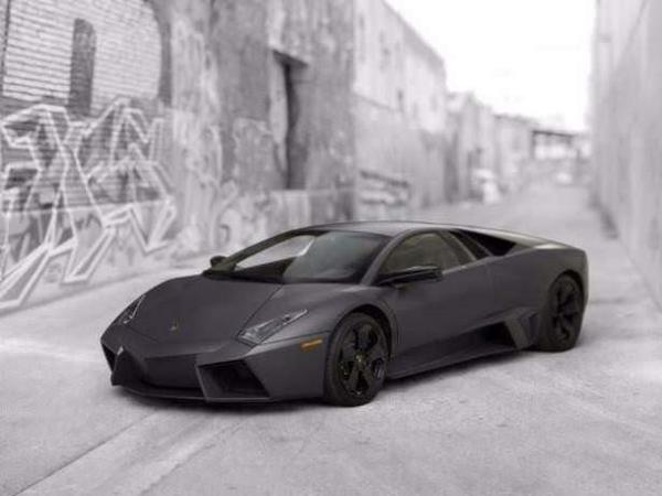 2008 Lamborghini Reventon Lamborghini'nin kendi mzesinde olan da dahil toplam 21 tane retilen Reventon'dan sadece bir tanesi...