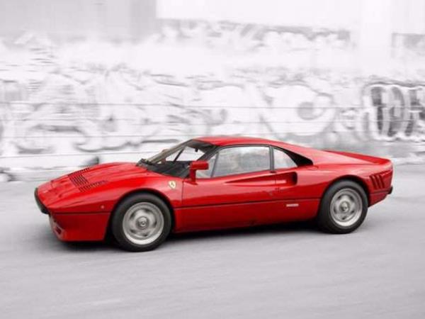 1985 Ferrari 288 GTO Dnyadaki 272 arabadan bir tanesi...